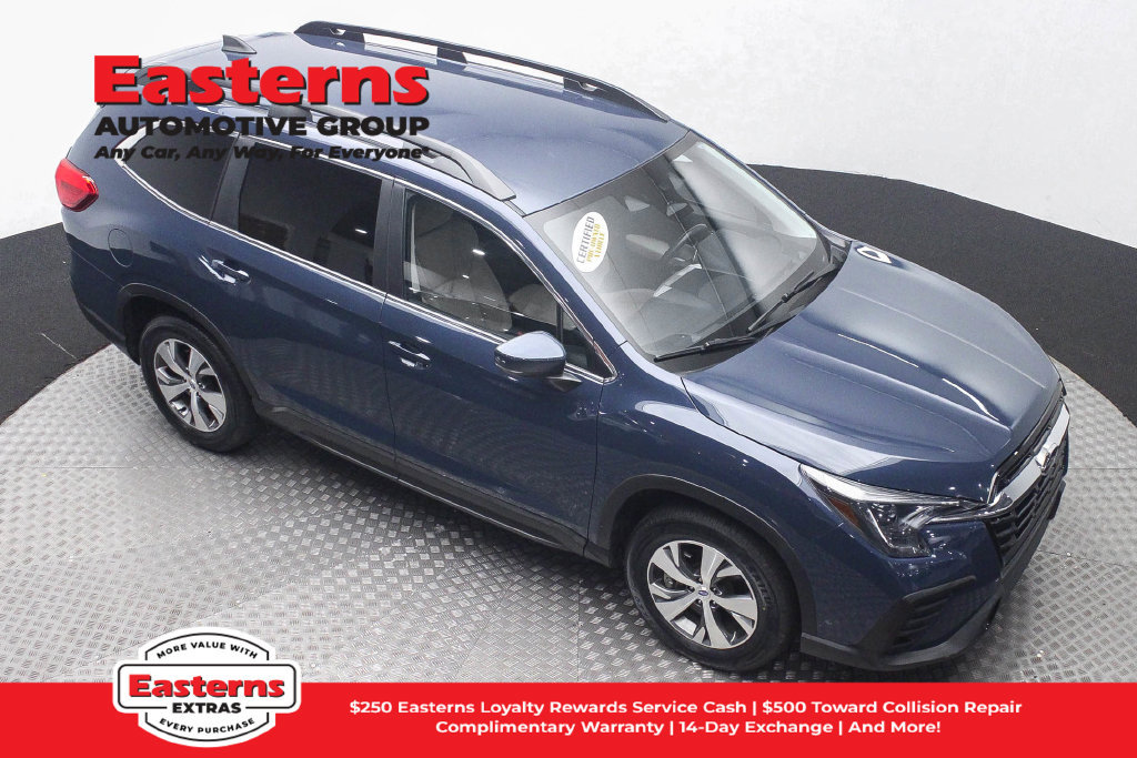 Used 2025 Subaru Ascent Premium AWD/4WD image 4