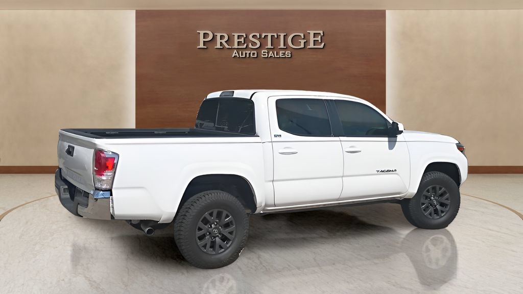Used 2023 Toyota Tacoma SR5 RWD image 32