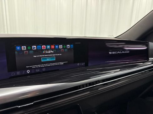 Used 2025 Cadillac Escalade Sport w/ Touring Package AWD/4WD image 24