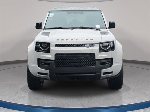 New 2026 Land Rover Defender 110 OCTA image 2