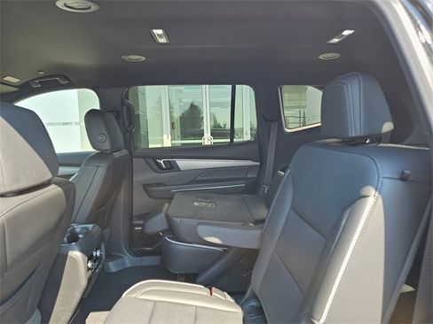 New 2025 Buick Enclave Preferred w/ Power Package image 19