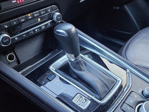 Used 2022 MAZDA CX-5 Signature image 12