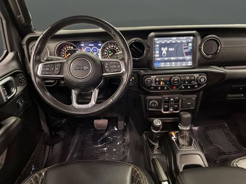 Used 2022 Jeep Gladiator Overland image 5