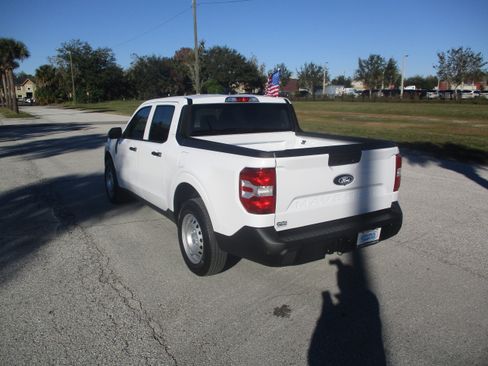 Used 2025 Ford Maverick XL w/ Equipment Group 102A image 5