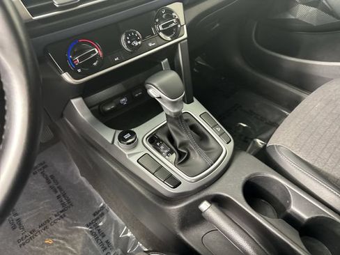 Used 2021 Kia Seltos S FWD image 20
