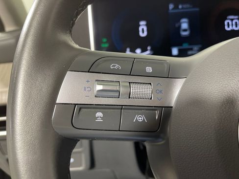 Certified 2025 Hyundai Sonata SEL image 30