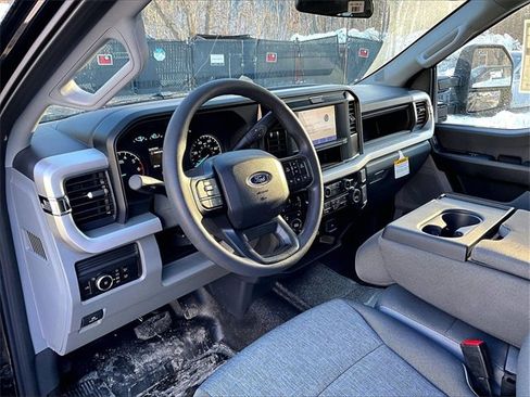 New 2026 Ford F250 XL w/ FX4 Off-Road Package image 7