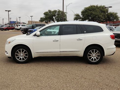Used 2015 Buick Enclave Leather FWD image 2