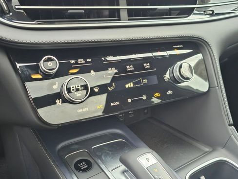 New 2026 INFINITI QX60 Sport image 36