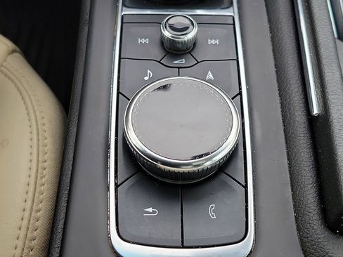 Certified 2023 Cadillac CT5 Luxury w/ Sun And Sound Package image 31