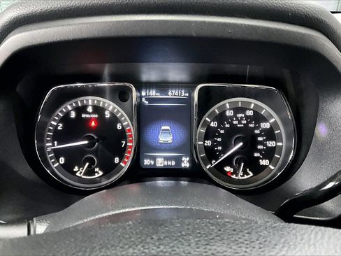 Used 2018 Nissan Titan PRO-4X image 13