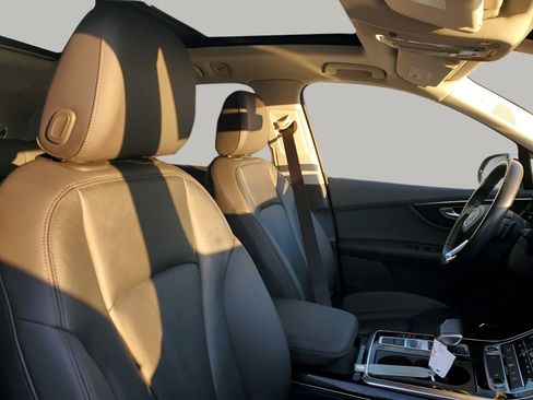 Used 2024 Audi Q7 3.0T Premium Plus image 15