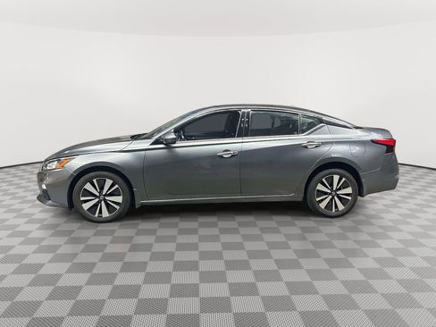 Used 2022 Nissan Altima 2.5 SL AWD/4WD image 6