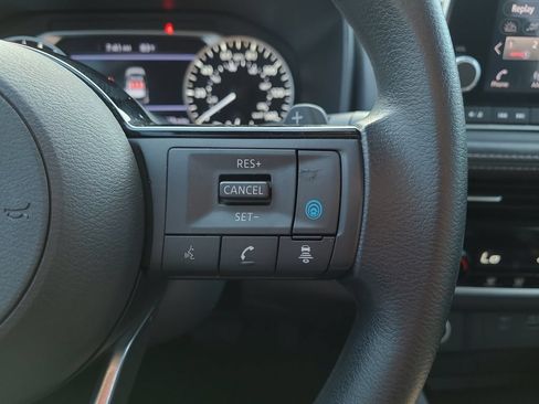 Certified 2023 Nissan Rogue SV FWD image 27