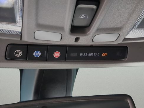 Used 2021 GMC Sierra 1500 SLT image 18