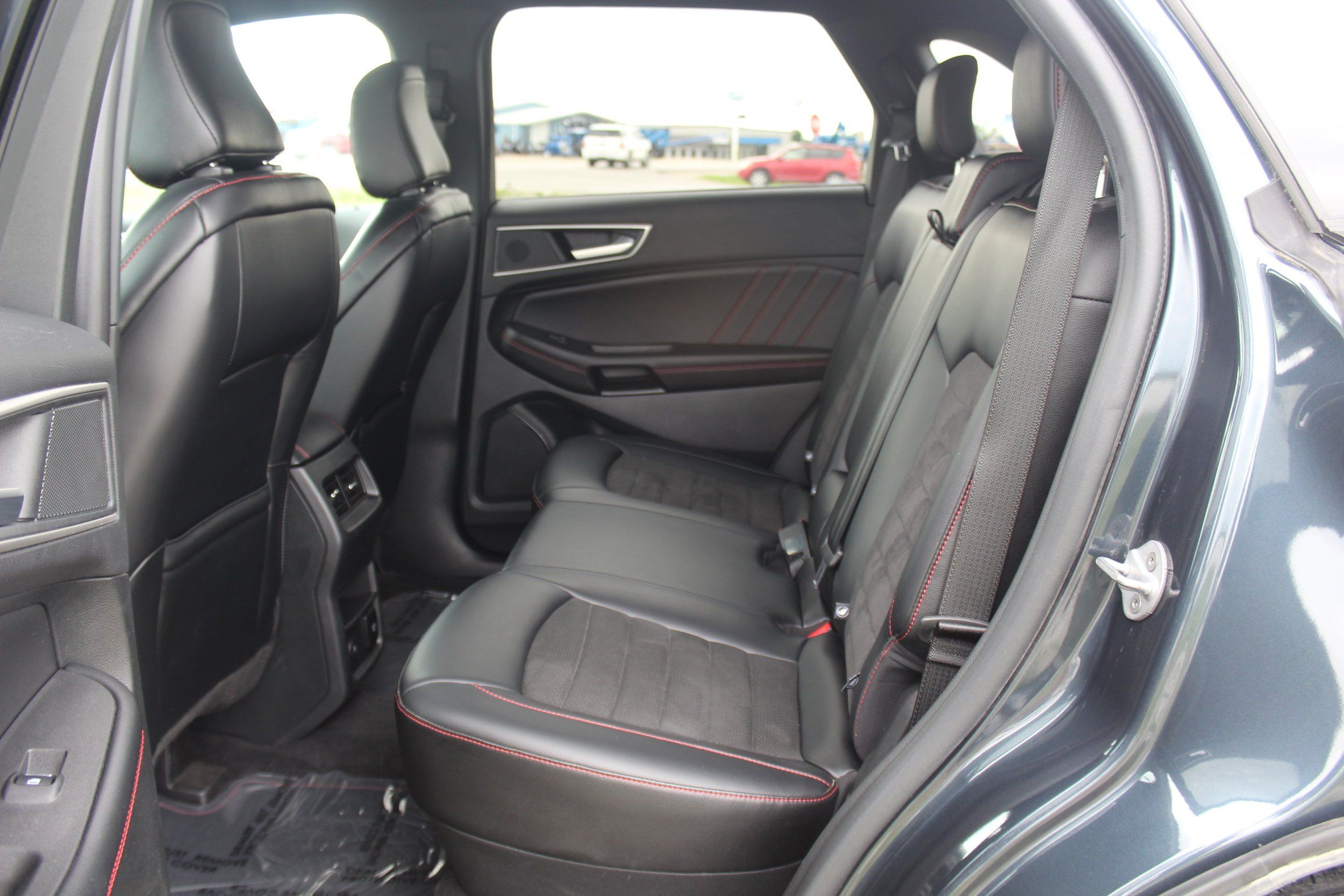 Used 2024 Ford Edge ST-Line AWD/4WD image 21