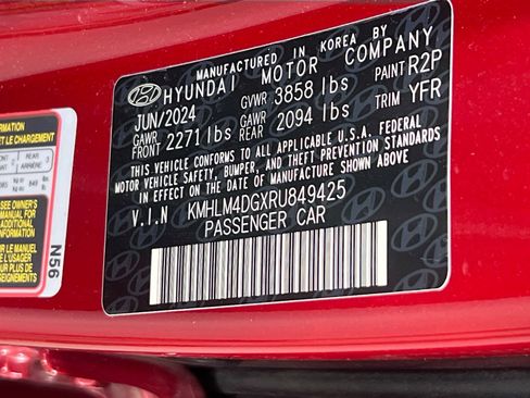 Used 2024 Hyundai Elantra SEL image 30