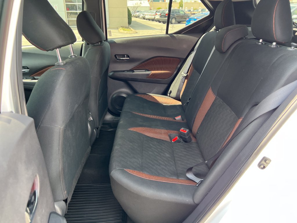 Used 2024 Nissan Kicks SR FWD image 16