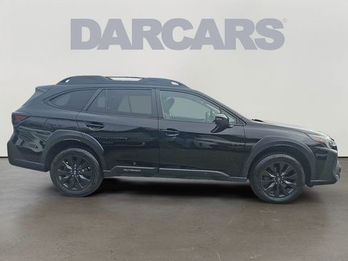 Used 2023 Subaru Outback Onyx Edition image 7