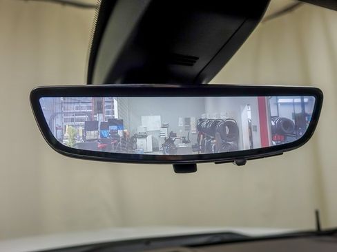 Used 2019 Chevrolet Silverado 1500 LTZ w/ LTZ Premium Package image 17