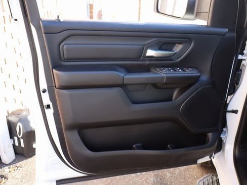 New 2026 RAM 1500 Express image 7