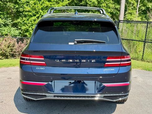Used 2025 Genesis GV80 3.5T Prestige AWD/4WD image 12