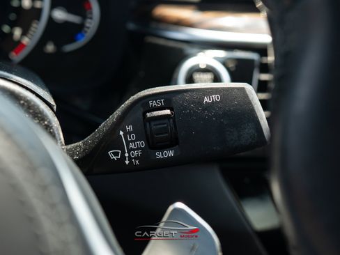 Used 2018 BMW 540i xDrive image 28