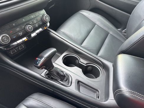 Used 2022 Dodge Durango GT image 15