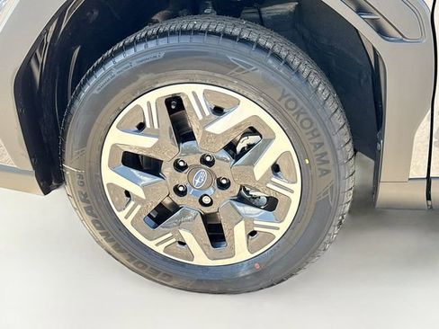 Used 2026 Subaru Forester Premium AWD/4WD image 40