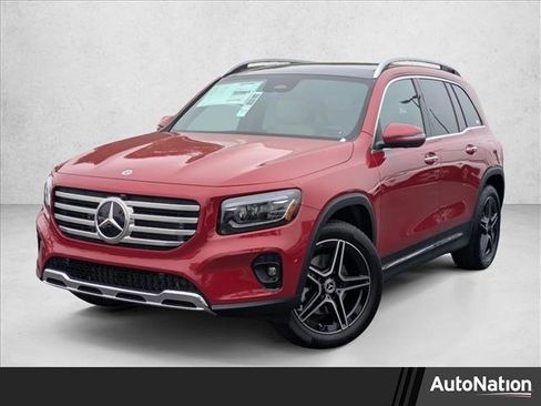 New 2026 Mercedes-Benz GLB 250 4MATIC image 1