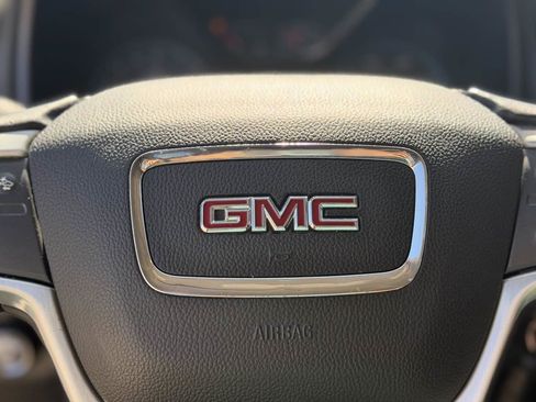 Used 2019 GMC Canyon SLE w/ Driver Alert Package AWD/4WD image 16