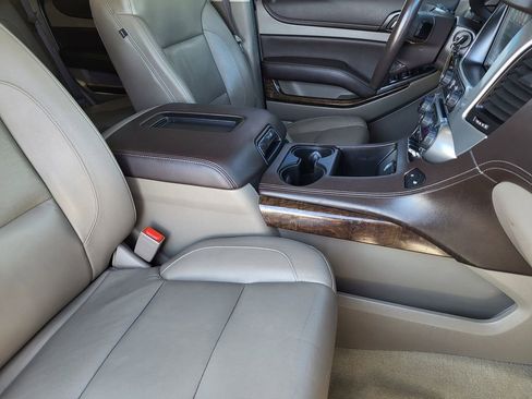 Used 2017 Chevrolet Tahoe LT image 10