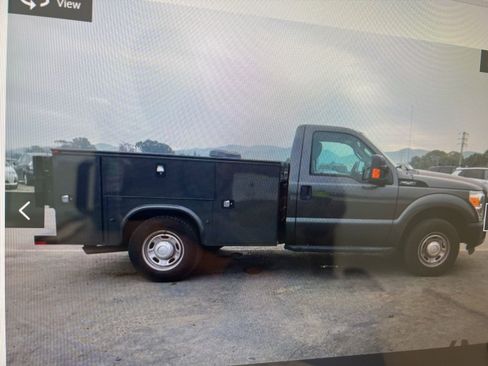 Used 2016 Ford F250 XL w/ Power Equipment Group image 10