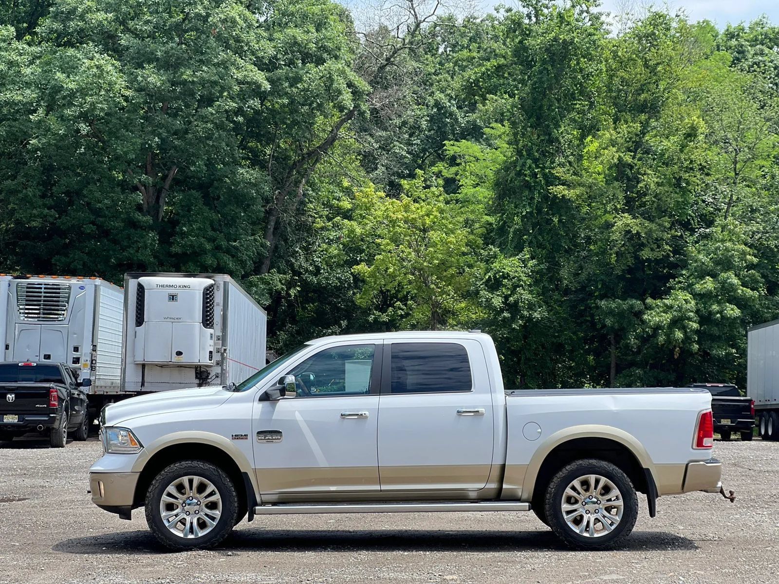 Used 2014 RAM 1500 Laramie Longhorn w/ Convenience Group AWD/4WD image 3
