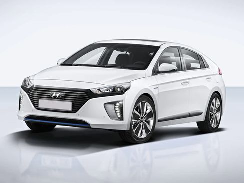 Used 2017 Hyundai Ioniq SEL FWD image 1