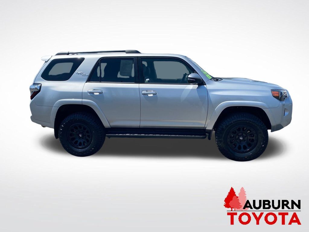 Used 2023 Toyota 4Runner TRD Off-Road Premium w/ Moonroof Package AWD/4WD image 8