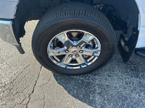 Used 2021 Ford F150 XLT w/ Equipment Group 302A High RWD image 9