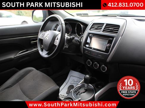Used 2014 Mitsubishi Outlander Sport SE AWD/4WD image 11