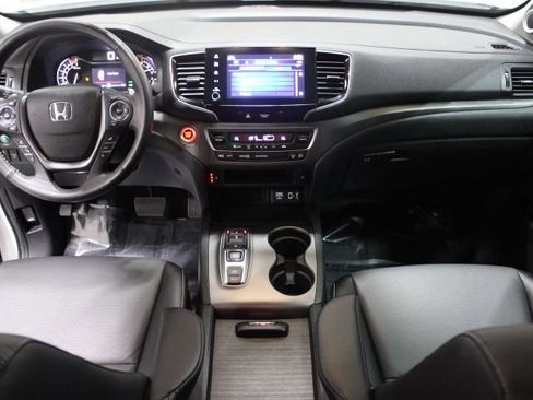 Used 2023 Honda Ridgeline RTL image 2