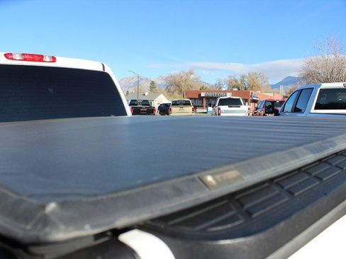 Used 2013 GMC Sierra 2500 Denali w/ Suspension Package, Off-Road image 13