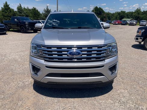Used 2019 Ford Expedition Max Limited RWD image 11