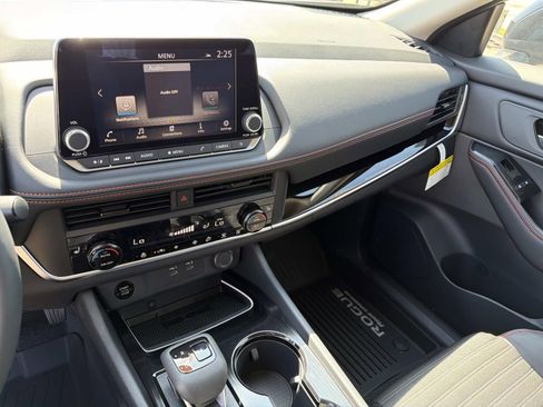 New 2026 Nissan Rogue Rock Creek image 3