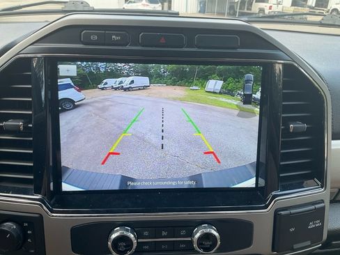 Used 2022 Ford F250 Lariat w/ Lariat Ultimate Package AWD/4WD image 26