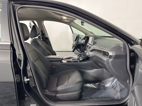 Used 2024 Nissan Altima 2.5 SV image 39