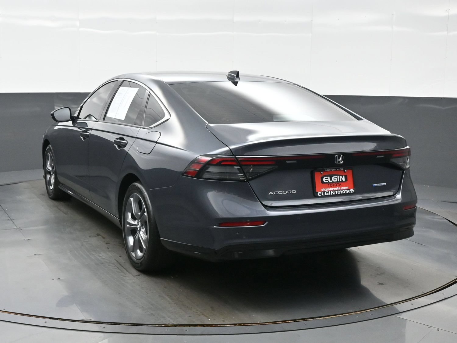 Used 2024 Honda Accord EX-L image 4