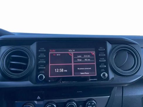 Used 2020 Toyota Tacoma SR image 20