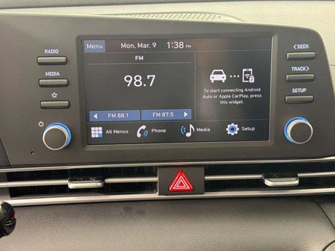 New 2026 Hyundai Elantra SE image 23