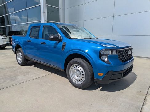 New 2026 Ford Maverick XL image 30