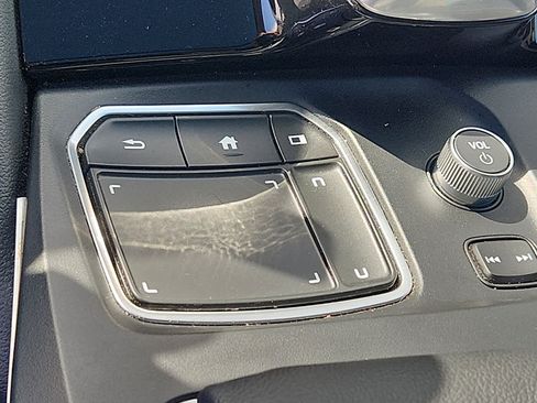 Used 2023 Acura MDX SH-AWD image 26
