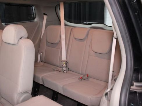 Used 2016 Kia Sedona LX w/ LX Convenience Package image 23